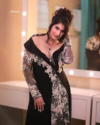 Neha Saxena (film actress) - Wikipedia