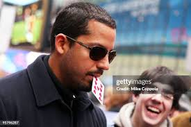 8,250 David Blaine Photos & High Res Pictures