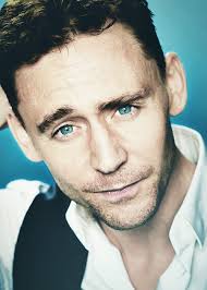 I just love the black hair and blue eyes. Hiddleston Tom Hiddleston Tom Hiddleston Benedict Cumberbatch Toms