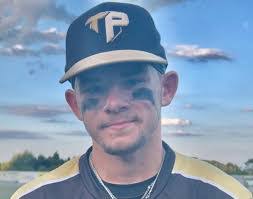 Blake Stratton's Instagram, Twitter & Facebook