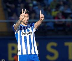 His jersey number is 3. West Ham Eye Guillermo Maripan But Roma Lead Race For Chile Defender Daily Mail Online