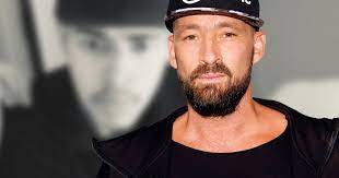Gentleman1983 has 5 repositories available. Sing Meinen Song Star Gentleman Grosse Ahnlichkeit Er Zeigt Seinen Sohn Samuel Bunte De