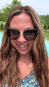 Ugh I’m obsessed 💕 #diy #reuserecycle #pooldays