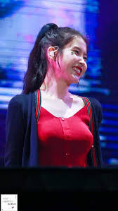 iu에 있는 dod님의 핀 연예인 유명인 사진 콘서트
