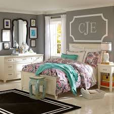 Cool Monogram Would Crown Moulding Make My Room Look Bigger Or Smaller Home Decor Tween Girl Bedroom Bedroom Diy