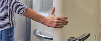 Rosie shows us a super easy tip on how to fix that irritating inter. Quick Fix If Your Fridge Won T Stay Shut Repair Aid