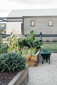 Abc Tv Dream Gardens Kathleen Murphy Landscape Design In 2020 Dream Garden Garden Landscape Design Landscape Design