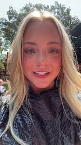 Ginger Thomas's Instagram, Twitter & Facebook