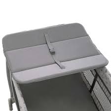 Seit mehr als 90 jahren stellt das familienunternehmen hochwertige produkte für die jüngste zielgruppe her. Hauck Reisebett Set Sleep N Play Center Hohenverstellbar Inkl Wickelauflage Matratze Insektenschutz Nordic Grey Babyartikel De