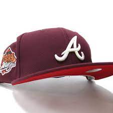 Atlantabraves 1999 World Series 59fifty Fitted Neweracap In Glow In The Dark Logo Maroon Redunderbrim Ecapcity In 2021 Fitted Hats New Era Cap New Era