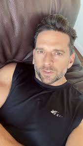 Supernatural episode with Pretty Little Liars actors