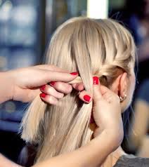 Depending on the hair type and the face shape, haircuts vary a lot. 17 Stylish Hairstyles And Haircuts For Teenage Girls