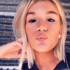 Haley Simmons (HaleynSimmons)