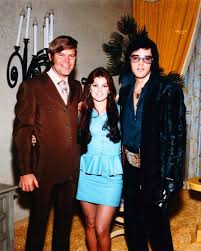 Elvis presley the wonder of you/ mama liked the roses vg+/vg rca 1970. Glenn Campbell Priscilla And Elvis Presley In Las Vegas 1970 Oldschoolcool