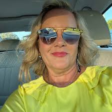 Ruthie Golden, Your Real Estate Golden Girl