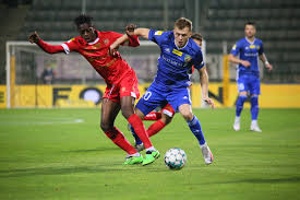 Average number of goals in meetings between korona kielce and widzew lodz is 2.0. Fortuna 1 Liga Widzew Wygrywa Zgodnie Z Planem Korona Na Rowni Pochylej Pilkarski Swiat Com