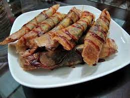 Cara pembakarannya dengan kompor gas yang biasanya dilengkapi dengan line pembakaran. Peluang Usaha Lumpia Pisang Coklat Karamel Dan Analisa Usahanya