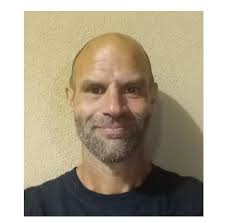 Derek Hager's Instagram, Twitter & Facebook