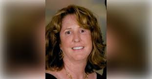 Therese Cohen's Instagram, Twitter & Facebook