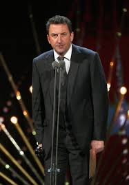 Lee gordon mckillop (born 4 august 1968), known by his stage name lee mack, is an english actor, comedian and presenter. Lee Mack Hasn T Been Tested For Coronavirus But Feels Unwell
