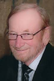 Laura Pieper's Instagram, Twitter & Facebook