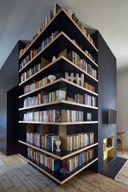 House Renovation Adds Unusual Deck And Shelving Architect House Design House