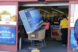 Reduceri de pana la 80% la mobila premium pentru casa si gradina. Black Friday 2017 Lista Magazinelor Participante Stirileprotv Ro