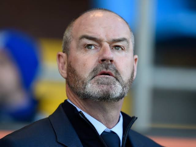 Steve Clarke accuses Rangers fans of 'living in the Dark Ages' after sectarian taunts | The Independent | The Independent