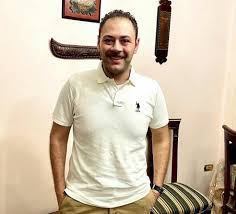 حرص الفنان محمد علي رزق، علي تهنئة المؤلف هاني سرحان، بكتابة المسلسل التركي مدرسة الحب. Ø®ÙŠØ· Ø­Ø±ÙŠØ± ÙŠØ­ÙˆÙ„ Ù…Ø­Ù…Ø¯ Ø¹Ù„Ù‰ Ø±Ø²Ù‚ Ù…Ù† Ù…Ù…Ø«Ù„ Ø¥Ù„ÙŠ Ø·Ø¨ÙŠØ¨ Ø¬Ø±Ø§Ø­ Ø¥Ù„ÙŠÙƒ Ø§Ù„ØªÙØ§ØµÙŠÙ„ Ù†Ø¬ÙˆÙ… Ø§Ù„ÙÙ† Ø§Ù„Ù…ÙˆØ¬Ø²