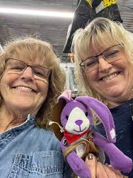 I found sunshine at I sell fabric in Shipshewana ￼