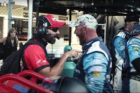After a hiatus from nascar for being too young, busch returned and quickly began winning races. Crew Members Get In Each Other S Faces After Busch Truex Wreck Engaging Car News Reviews And Content You Need To See Alt Driver