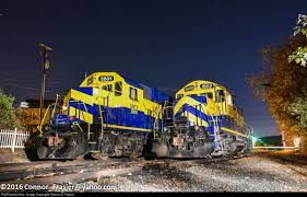 Espn 2801 East Penn Railroad Emd Gp38 3 At Reinholds Pennsylvania By Connor D Frasier Railroad Railway Pennsylvania