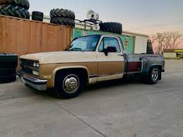 Image result for Beige 1990 Barrett Truck U-Drive
