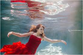 Now that we have stated the obvious, let's take a closer look at the common practices and potential images you can. Scottsdale Arizona Underwater Photography Lindsey Alyssa Campbell Photography