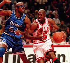 Horace junior grant (născut la 4 iulie 1965) este un fost jucător de baschet profesionist american, care este consilier special pentru. Horace Grant Blasts Michael Jordan For Calling Him A Snitch