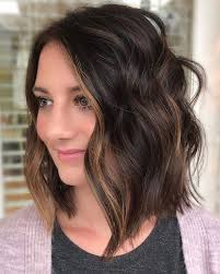 Using a bold color for a subtle balayage on dark hair adds a pop of fun to any hairstyle. 17 Beautiful Balayage Inspiration For Short Hair 2021 Stylesrant