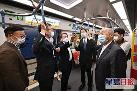 沙田至中環綫，簡稱沙中綫（shatin to central link，代號scl），是港鐵建造中的重鐵路綫，由「大圍至紅磡段」（tai wai to hung hom section）和「紅磡至金鐘段」（hung hom to admiralty section）組成。 Jcortzwzb2uvjm