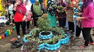 Cet taman … 18.05.2021 · tanaman unik, aneh, dan langka di dunia dijumpai dalam bentuk tanaman liar yang hidup di hutan. Cara Membuat Taman Bunga Di Kelas Sekolah Yang Sederhana Cute766