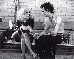 On october 12, 1978, nancy spungen was found lifeless on the floor of the bathroom in room 100 of the hotel chelsea, the result of a single stab wound. Is It Too Easy To Hate Nancy Spungen New York Magazine Nymag