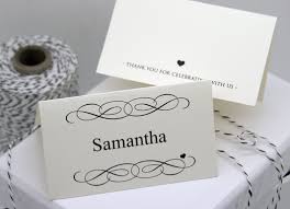 Make one of these place cards for your guest's table setting using our templates—they're creative, beautiful, and functional for any holiday or more often than not, simply taking the time to choose a piece of stationery that's complementary to your tablescape and linens will make your place settings. Round Up Of The Best Diy Table Name Tags Polka Dot Wedding