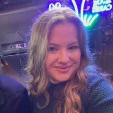 Cassey Jane (@QueenCasseyJane)