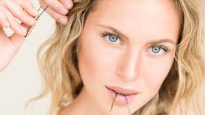 Waiting for a bad haircut to grow out takes f o r e v e r. How To Fix A Bad Haircut L Oreal Paris
