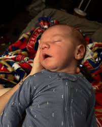 Danielle Guinn (@deeguinn) • Threads, Say more