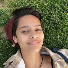 Bobbie Chet for Vickie Vale