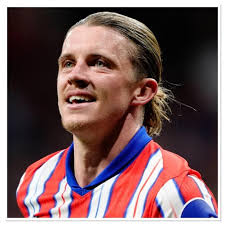 i'm bout 1 more bad day away from just becoming Frank Gallagher