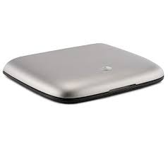 The device disconnect sound played in windows and i looked down to see the harddrive light was off. Seagate Replica