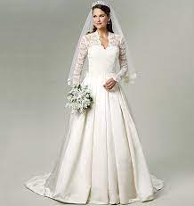 Kleider, die aus das schnittmuster „ute ergibt z. Schnittmuster Brautkleid Butterick 5731 Maschinensticken Nahen Schnittmuster Silkes Naehshop De
