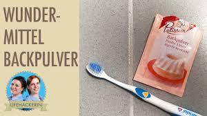 Wie gegen schimmel, fett oder kalk auf den steinplatten und auch in den fugen vorgegangen werden kann und welche. Fugen Reinigen Weisse Saubere Fugen I Backpulver Vs Allzweckreiniger Youtube