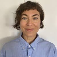 Anna Strach's Instagram, Twitter & Facebook