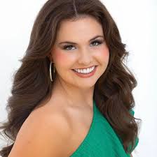 Had a fun time at the Pickle Palace last night for Costume Sunday Social!  I'm just an "Average Joe" these days... #supportlocal #picklepalace